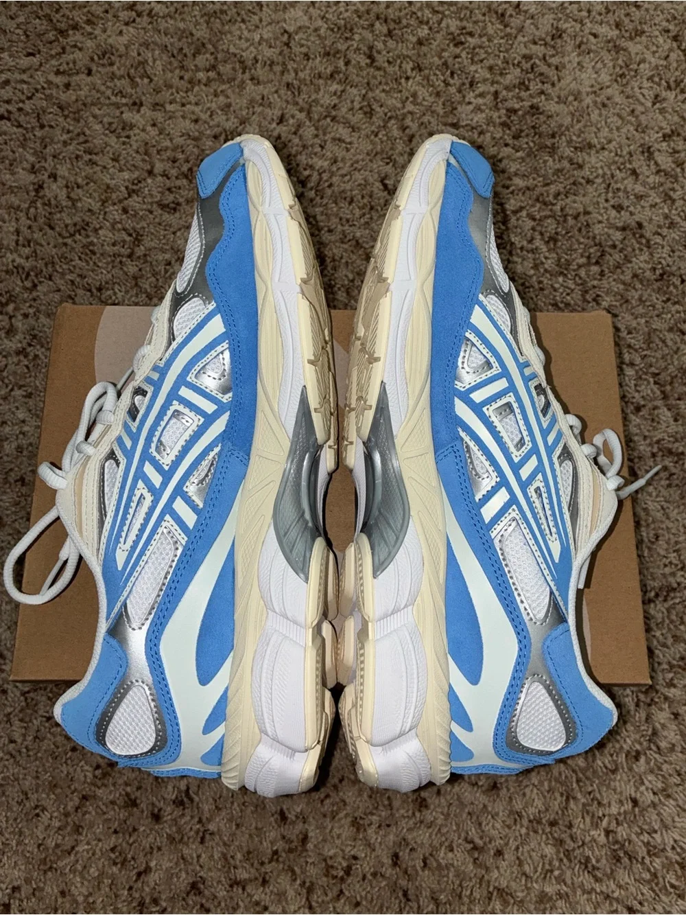 ASICS NYC-Gel Sneakers in White, Light Blue & Cream